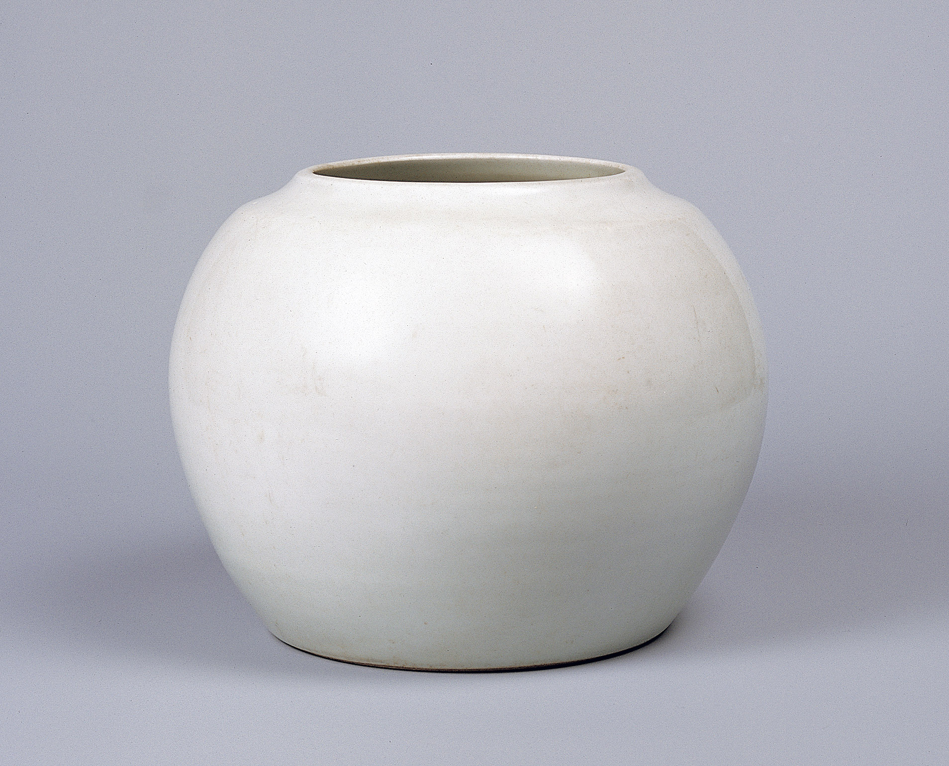 白磁　壺　　富本憲吉