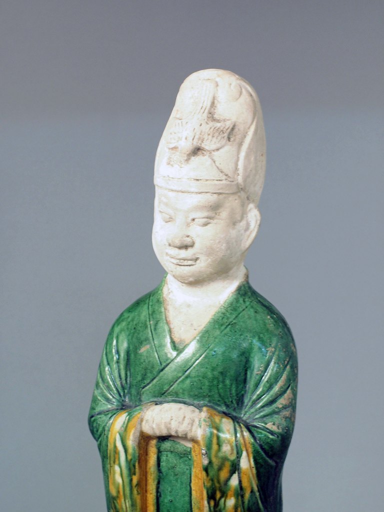 三彩　文官（部分）