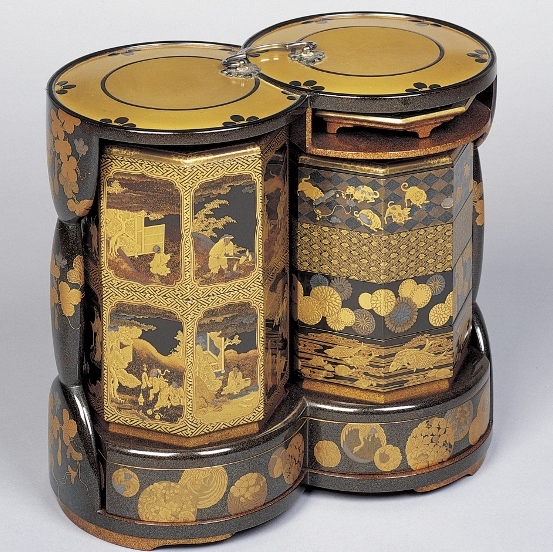 故事人物蒔絵行厨（こじじんぶつまきえこうちゅう）