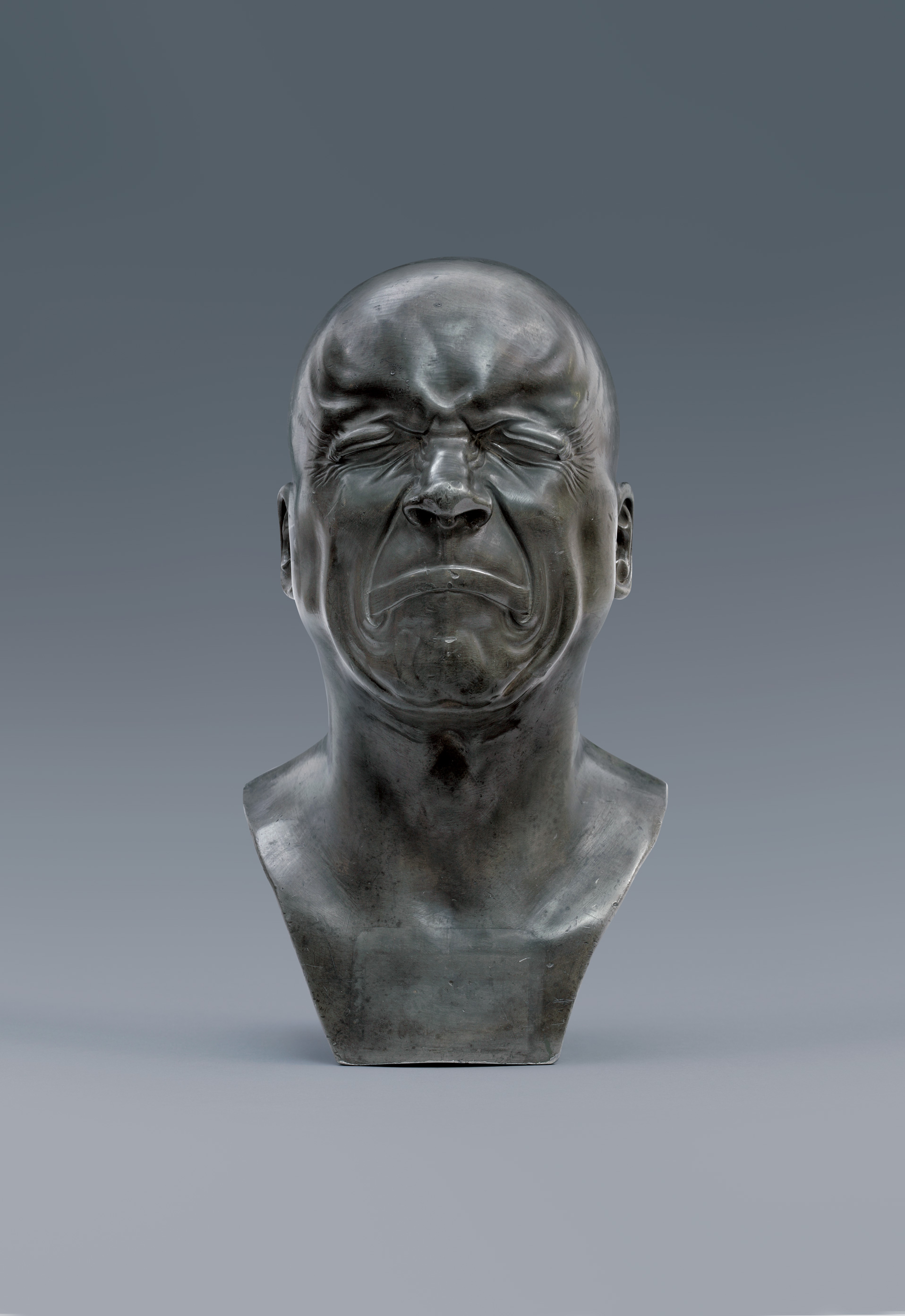 《性格表現の頭像》