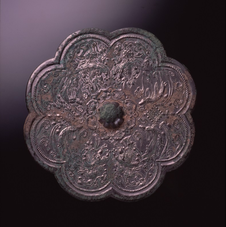 重要文化財 迦陵頻伽文八花鏡 （かりょうびんがもんはっかきょう）